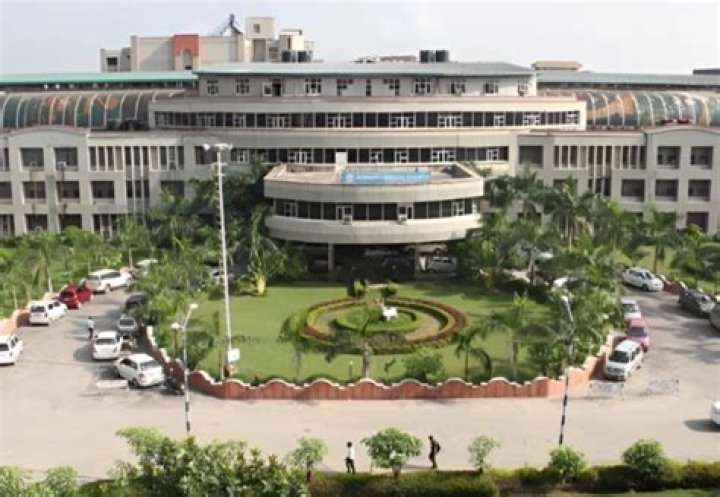 Which Open University is best in India?
