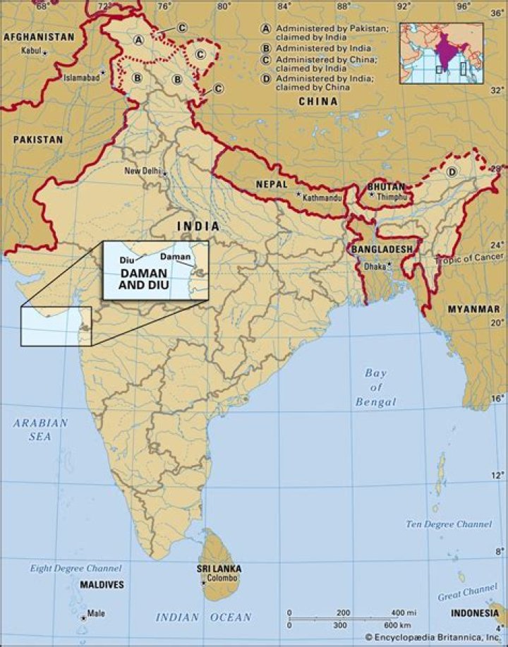 Which state is Daman and Diu located?