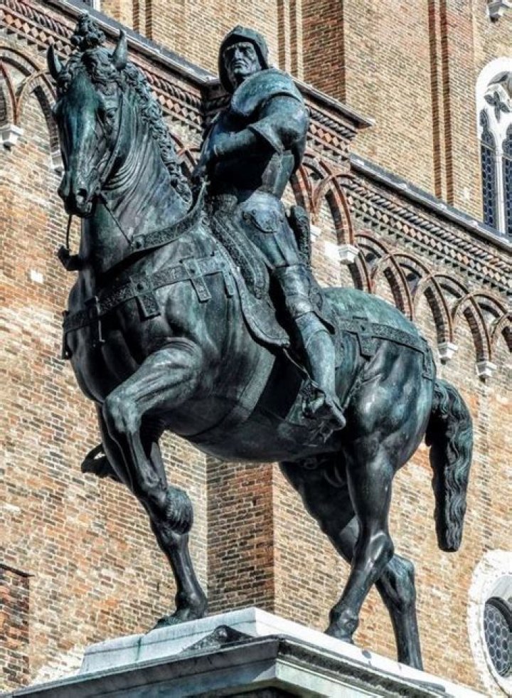 Who created an equestrian monument in Venice with the horse balanced on 3 legs?
