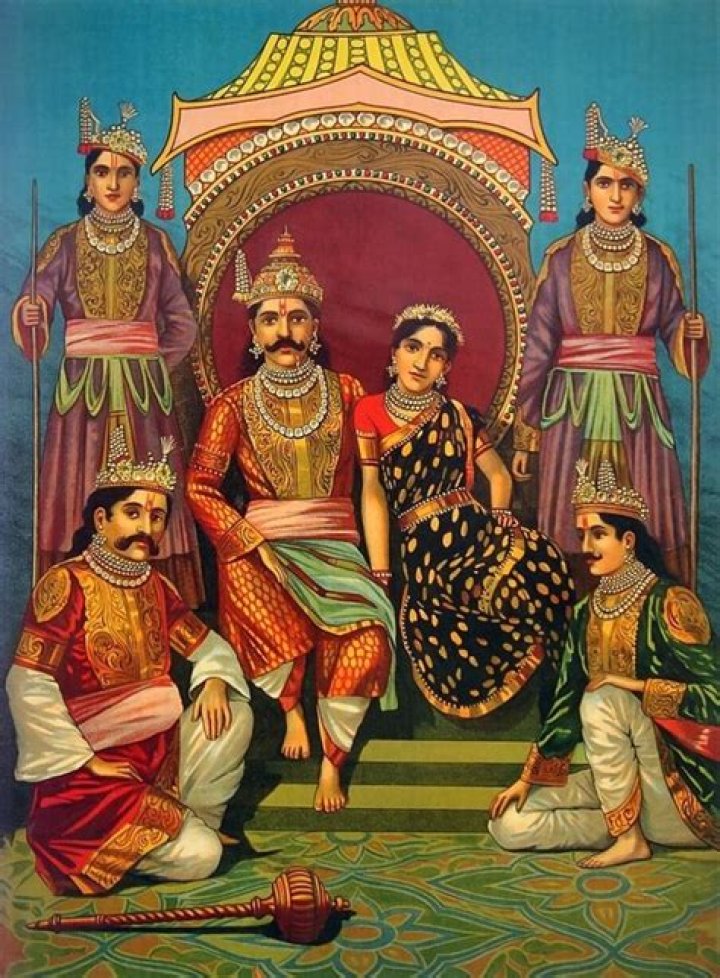 Who defeated the Tomara Rajput and when?