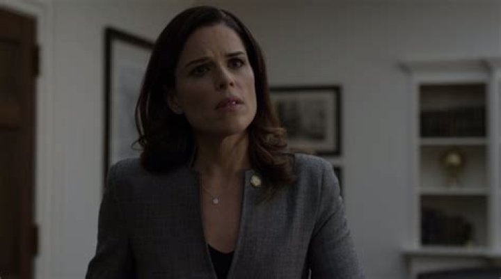 Who killed LeAnn house of cards?