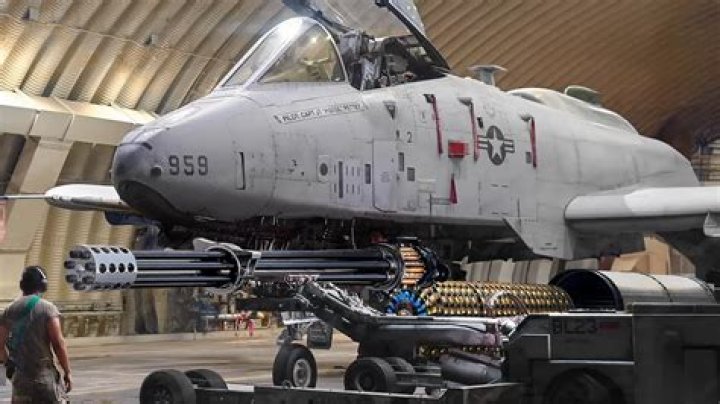 Who makes the Gau 8?