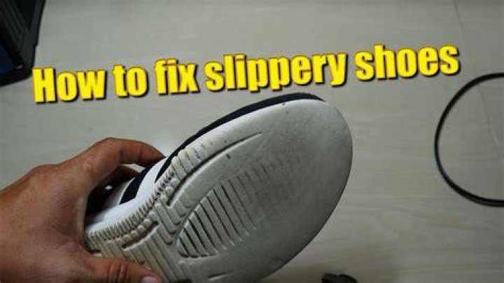 Why are leather shoes more slippery?