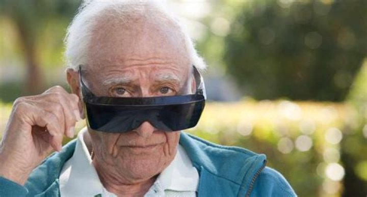 Why do old people wear sunglasses?