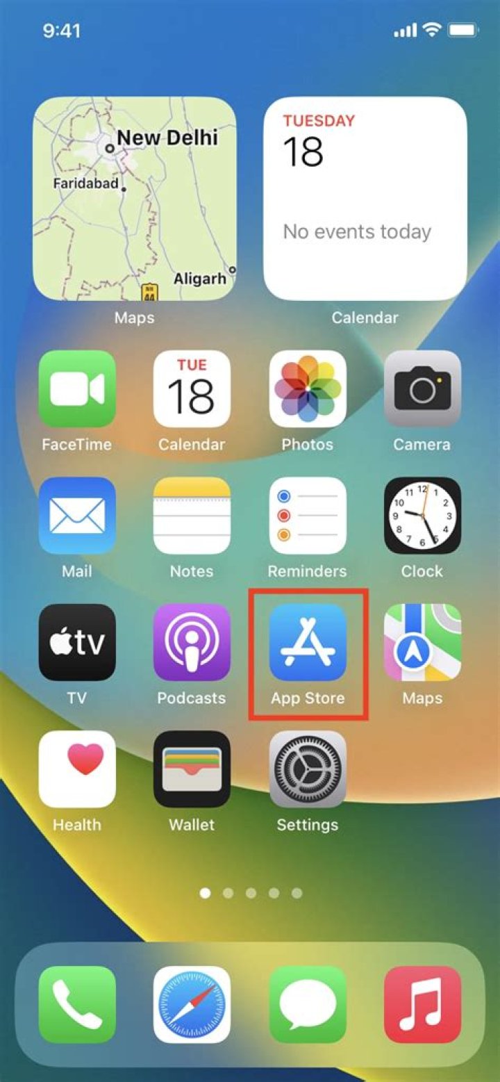 Why won't my apps download on my new iPhone?